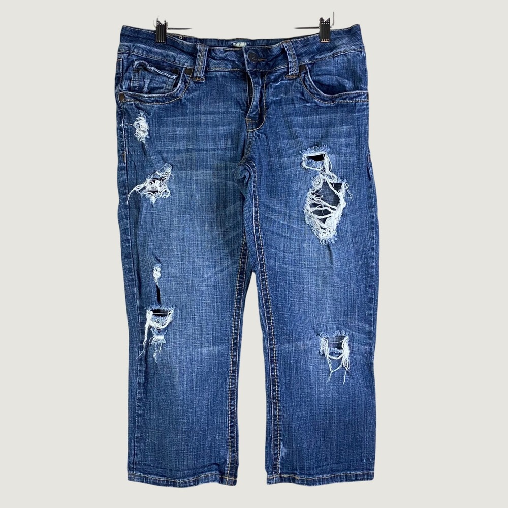 H2J Production Distressed Capri Jeans Womens Sz 13/14 Blue Embroidered Y2K *FLAW
